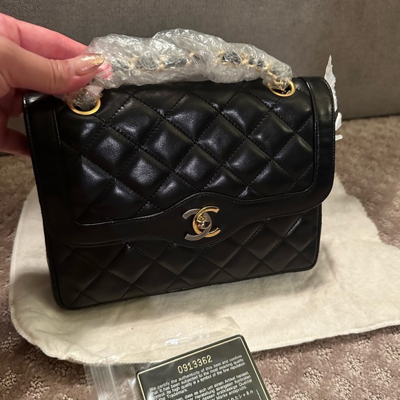 SOLD 🖤 Vintage Chanel Paris Double Flap Small - Picture 17 of 17